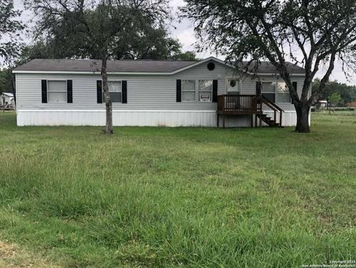 410 Henrietta St, Yoakum, TX, 77995-4208 | Card Image