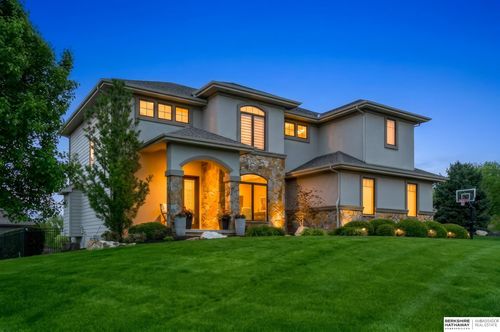 19032 Hamilton St, Elkhorn, NE, 68022-4487 | Card Image