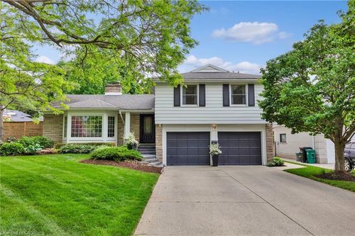 79 Somerset Crescent, Waterloo, ON, N2L1N1 | Card Image