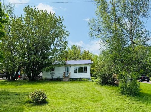 685 Greenville Rd, Wentworth, NS, B0M1Z0 | Card Image