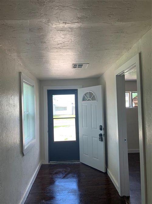 1108 Stansell Drive, Midwest City, OK, 73110 | Card Image