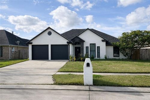 33 Sandpiper Dr, La Place, LA, 70068-6430 | Card Image