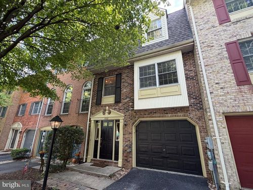 1002 Lindsay Ln, HAGERSTOWN, MD, 21742-4608 | Card Image