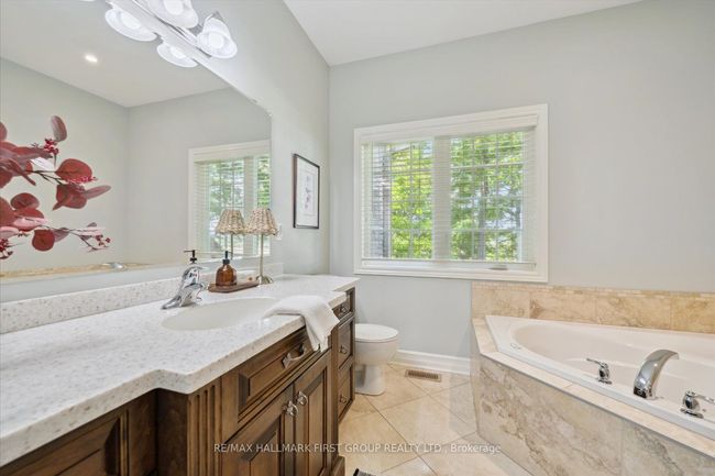 2317 Sherbrooke St W, House other with 5 bedrooms, 3 bathrooms and 10 parking in Cavan Monaghan ON | Image 11