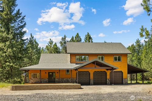 4201 Westside Rd, Cle Elum, WA, 98922-8672 | Card Image