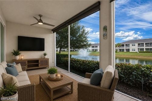 703-6954 Avalon Cir, NAPLES, FL, 34112-7377 | Card Image