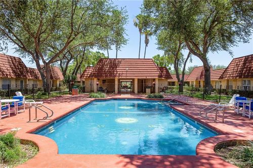 21-200 E Yuma Ave, McAllen, TX, 78503-1236 | Card Image