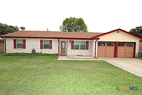 1606 Hughes Ave, Copperas Cove, TX, 76522-4137 | Card Image