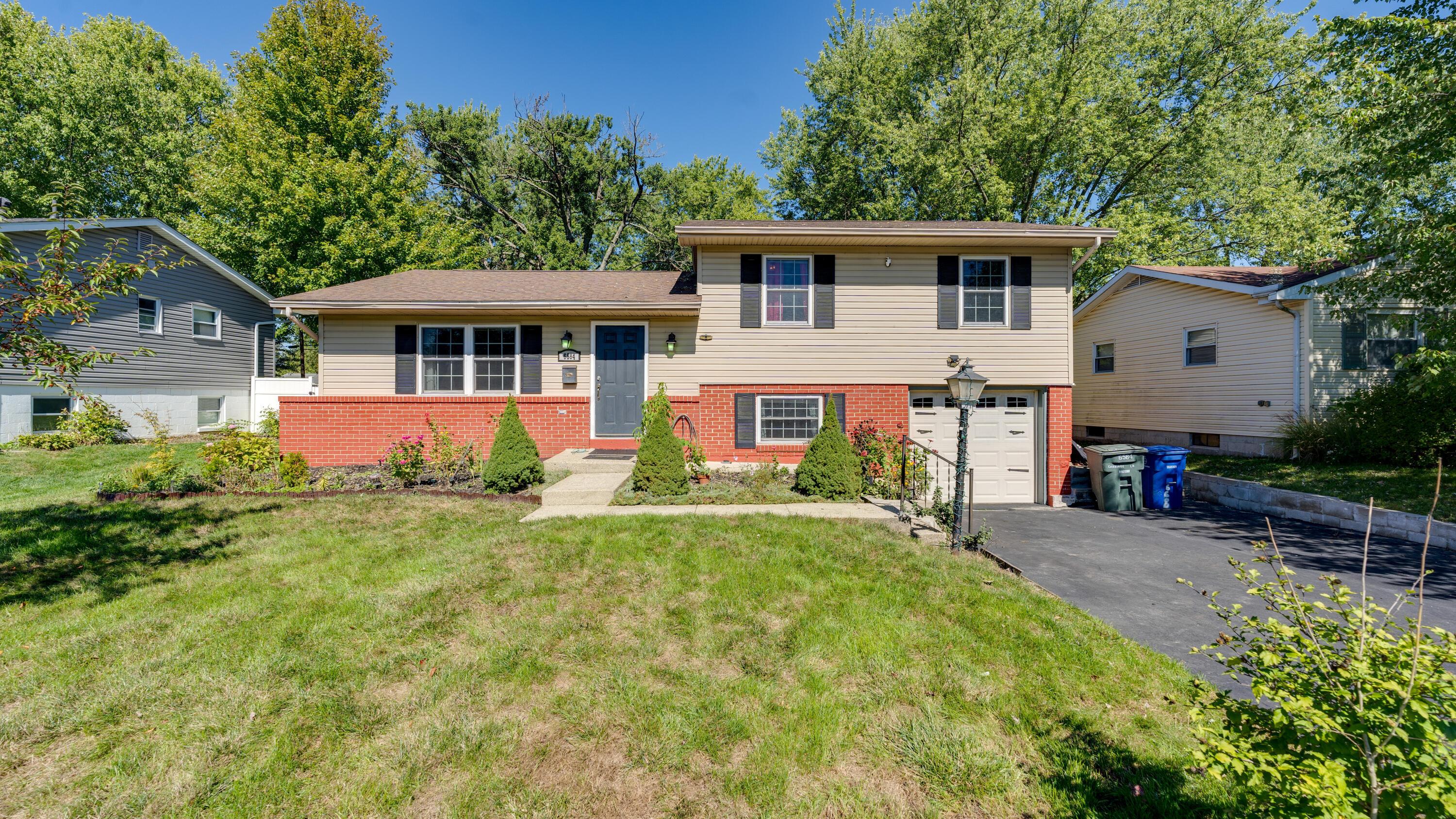 Carriage Ln, Reynoldsburg, OH 43068