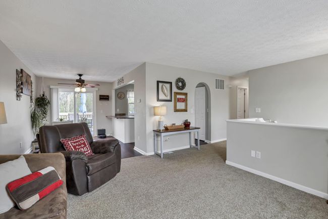 5846 Canal Bridge Dr, House other with 4 bedrooms, 2 bathrooms and null parking in Canal Winchester OH | Image 7
