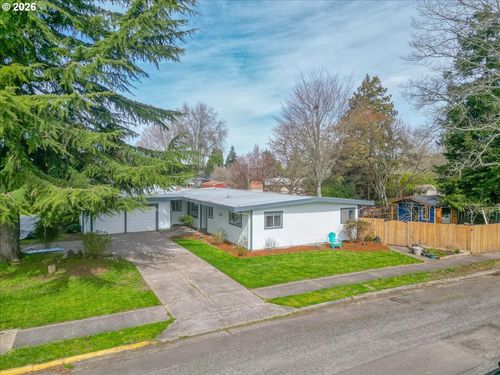 1775 Park Dr, Lebanon, OR, 97355-4000 | Card Image