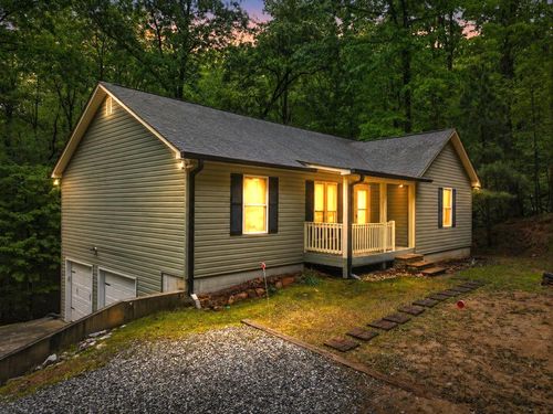 165 Pelican Dr, Ellijay, GA, 30540-4702 | Card Image