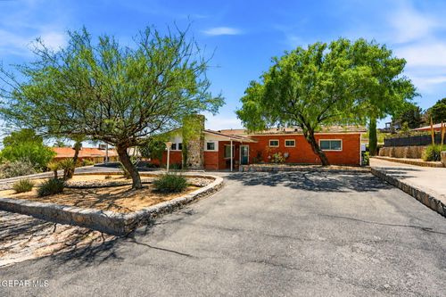 3208 Titanic Ave, El Paso, TX, 79904-3023 | Card Image