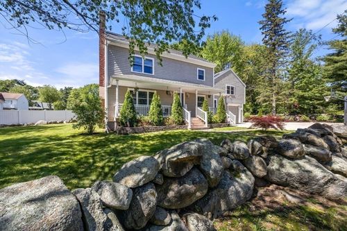 141 Pond St, Holbrook, MA, 02343-1218 | Card Image