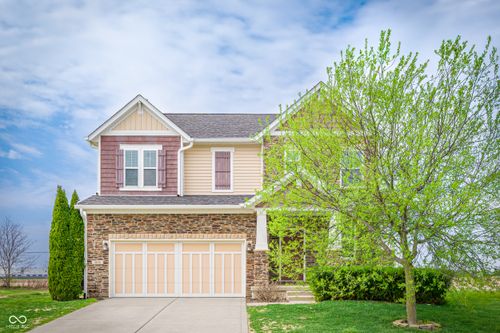 4036 Poplar Dr, Whitestown, IN, 46075-9819 | Card Image