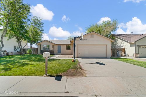401 Kathy Avenue, Yerington, NV, 89447 | Card Image