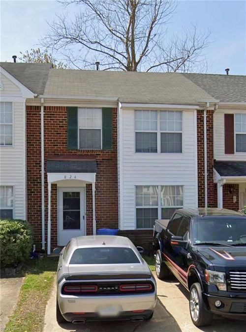 824 Nottaway Dr, Chesapeake, VA, 23320-4849 | Card Image