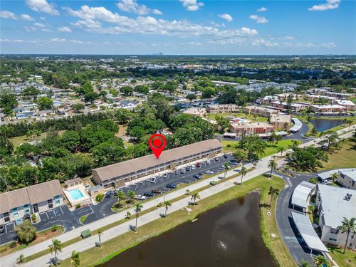 205-8039 Garden Dr, SEMINOLE, FL, 33777-3904 | Card Image