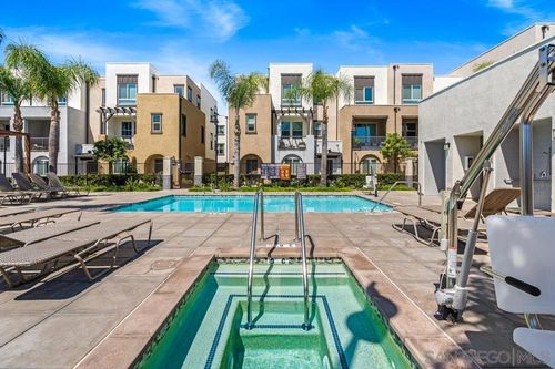 2445 Verano Way, Vista, CA, 92081-7388 | Card Image