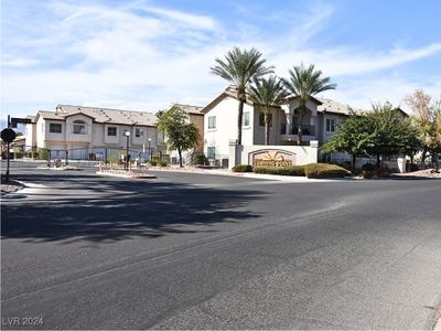 202 - 4810 Black Bear Road, Condo with 2 bedrooms, 2 bathrooms and null parking in Las Vegas NV | Image 1