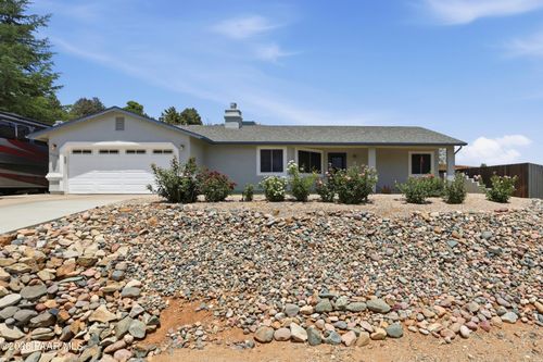 9540 E Whipsaw Ln, Prescott Valley, AZ, 86314-7208 | Card Image