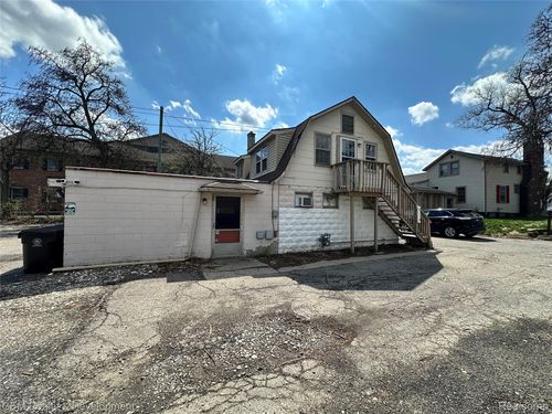 671 S Main St, Plymouth, MI, 48170-3760 | Card Image