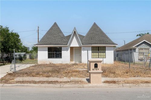 6707 S Rivera St, Pharr, TX, 78577-9067 | Card Image