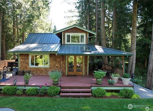 24527 250th Ave Se, Maple Valley, WA, 98038-8220 | Card Image