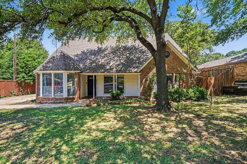 4917 Rockford Ct, Arlington, TX, 76017-3182 | Card Image