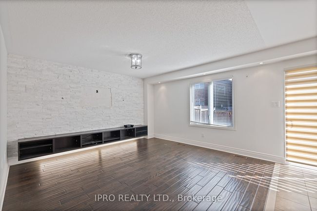 470 Savoline Blvd, House attached with 4 bedrooms, 3 bathrooms and 2 parking in Milton ON | Image 22
