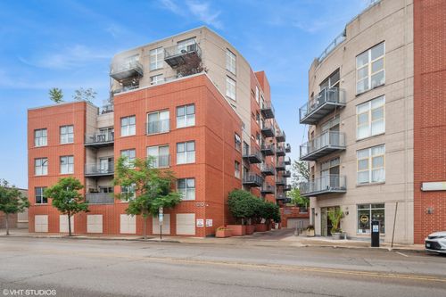 apt-202-1210 Chicago Ave, Evanston, IL, 60202-6517 | Card Image