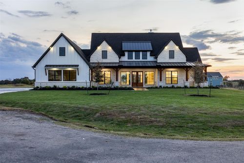 3594 Austin St, Bastrop, TX, 78602 | Card Image