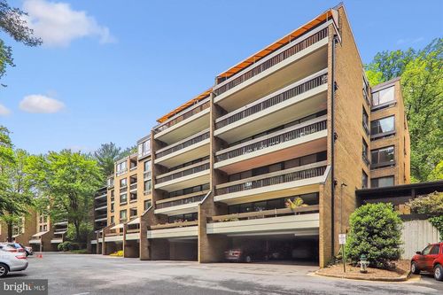 14-102-4982 Sentinel Dr, BETHESDA, MD, 20816-3599 | Card Image