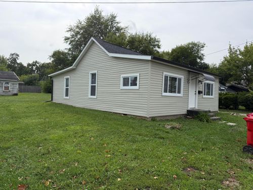 20 Fairview Ave, London, OH, 43140-1563 | Card Image