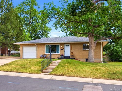 2888 S Zurich Ct, Denver, CO, 80236-2037 | Card Image