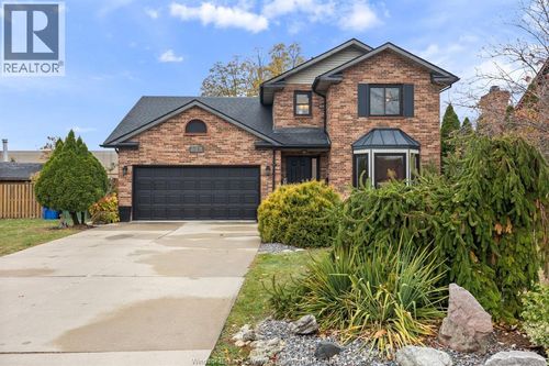 509 Dresden Pl, Tecumseh, ON, N8N4B1 | Card Image