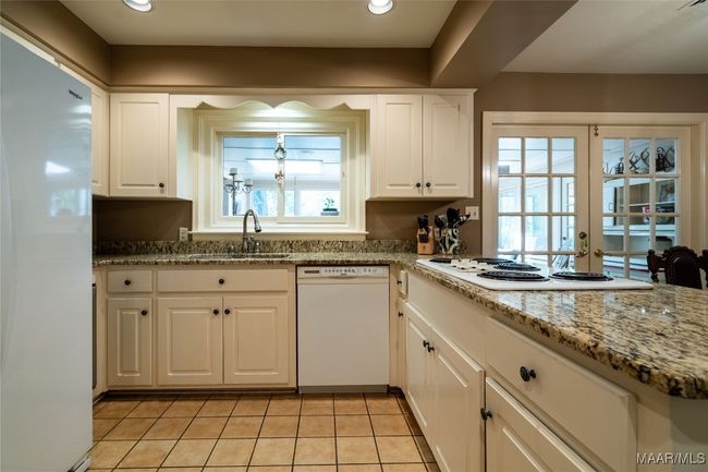 3038 Hill Hedge Dr, House other with 4 bedrooms, 3 bathrooms and null parking in Montgomery AL | Image 9