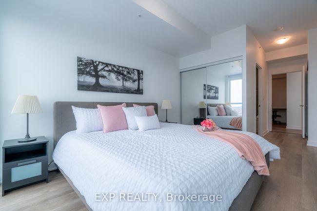 2008 - 3985 Grand Park Dr, Condo with 3 bedrooms, 2 bathrooms and 1 parking in Mississauga ON | Image 14