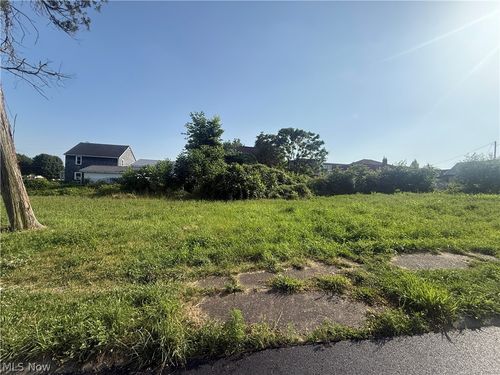 1114 24th Street, Parkersburg, WV, 26101 | Card Image