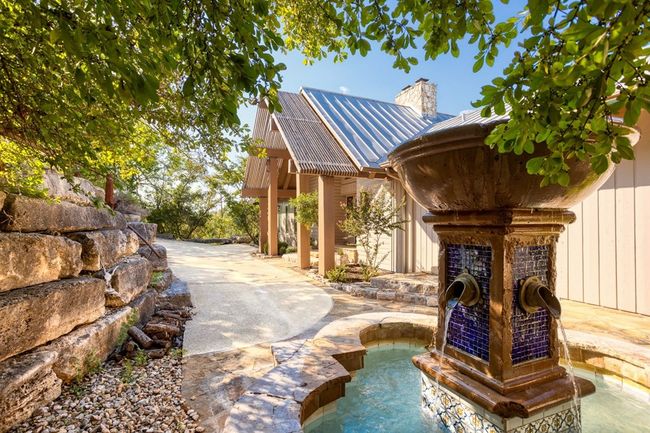 556 Cliff View Loop, Home with 6 bedrooms, 7 bathrooms and null parking in Harper TX | Image 10
