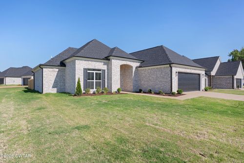 6 Creekbend Dr, Jackson, TN, 38305-3296 | Card Image