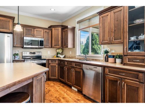 6-10113 Williams Rd, Chilliwack, BC, V2P5H3 | Card Image