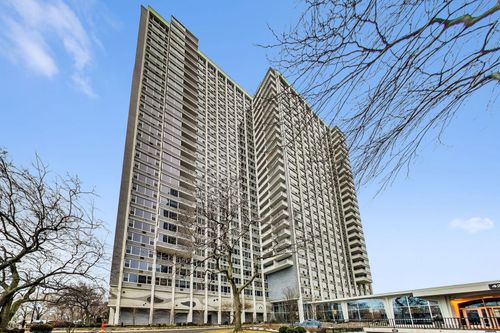 809-4250 N Marine Dr, Chicago, IL, 60613-1724 | Card Image