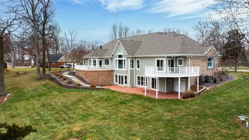 17212 N Stonecreek Dr, Effingham, IL, 62401-5364 | Card Image