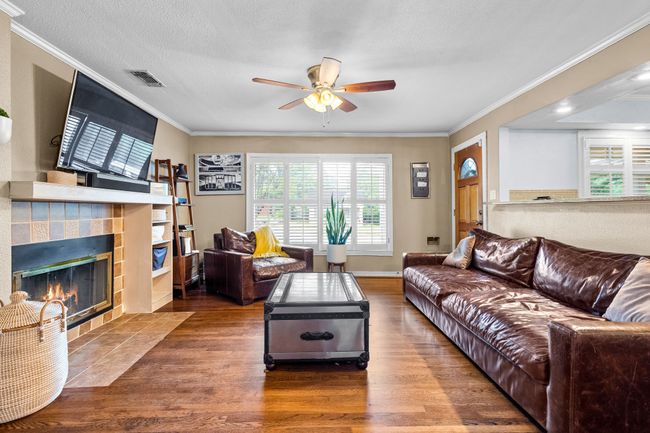 2217 Yucca Ave, House other with 2 bedrooms, 2 bathrooms and null parking in Fort Worth TX | Image 9