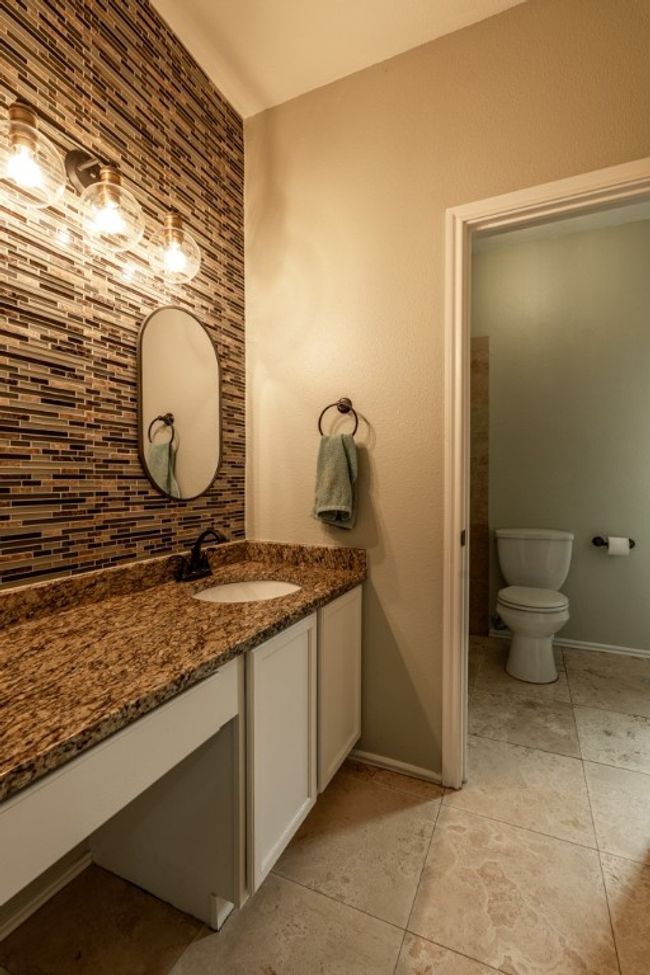 8610 Axis Dr, House other with 4 bedrooms, 3 bathrooms and 2 parking in Austin TX | Image 14