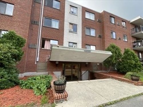 apt-25-1000 Governors Dr, Winthrop, MA, 02152-3249 | Card Image