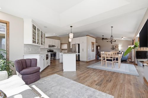 19331 Baldwin St Nw, Elk River, MN, 55330-3801 | Card Image