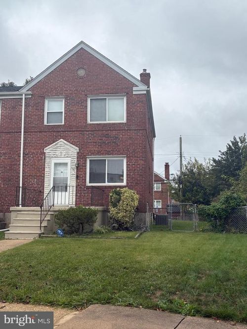 5570 Channing Rd, BALTIMORE, MD, 21229-1006 | Card Image