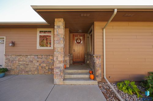 7021 Edinburg Pl, Sioux Falls, SD, 57108 | Card Image